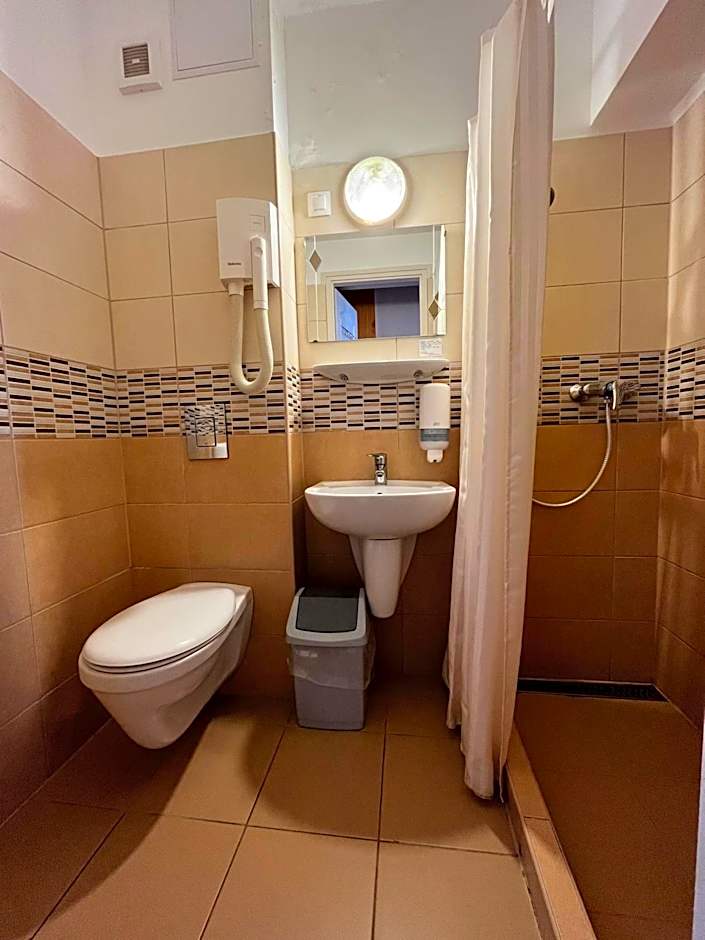 Nereus Park Hotel