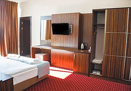 Budget Single Room