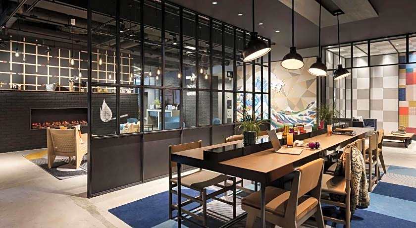 Moxy by Marriott Tokyo Kinshicho