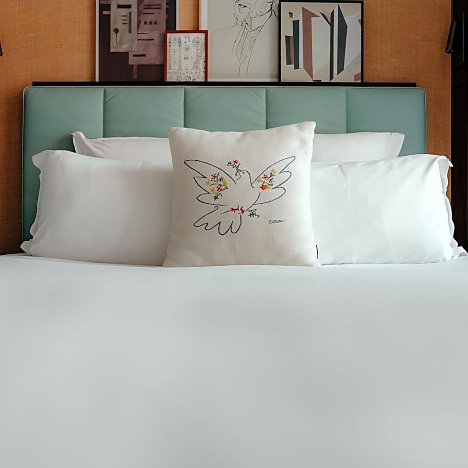 Hôtel Eiffel Blomet