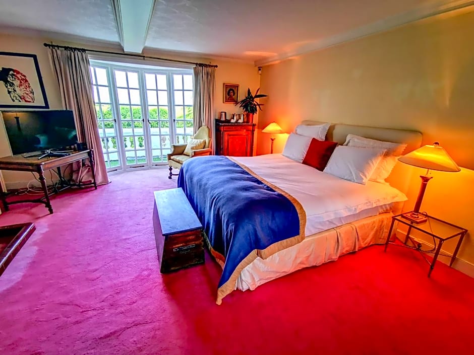 Cedar House Boutique B&B