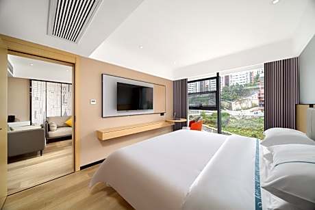 Dossen - Executive Suite