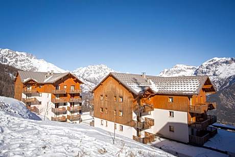 Les Gentianes by Actisource