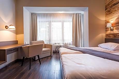 Deluxe Junior Suite (3 Guests)