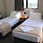 Aristocrat Apartments