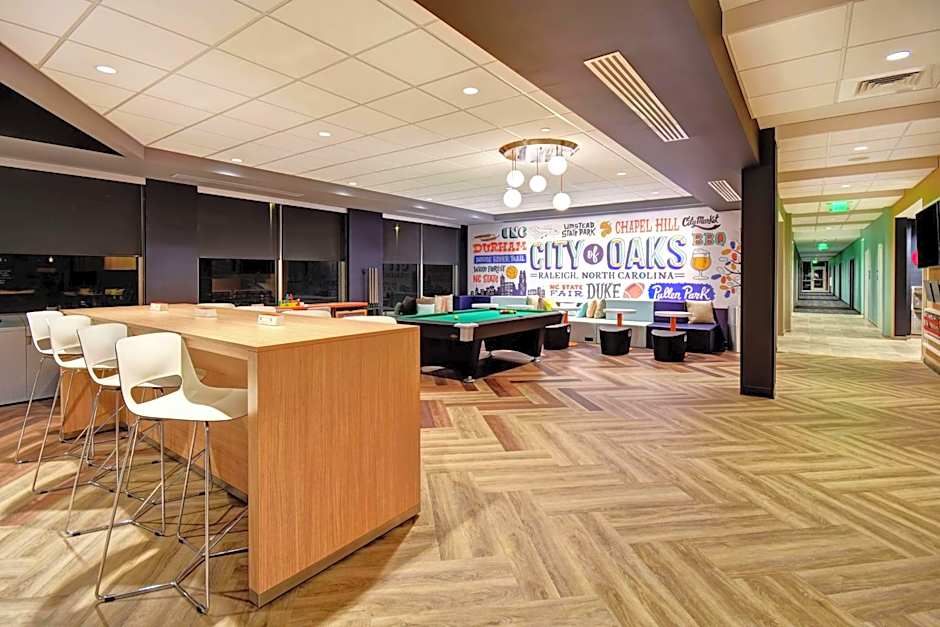 Tru By Hilton Raleigh Durham Airport