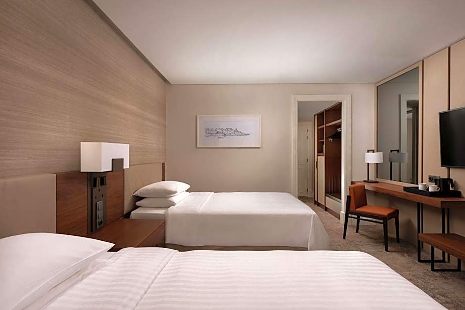 Lisbon Marriott Hotel