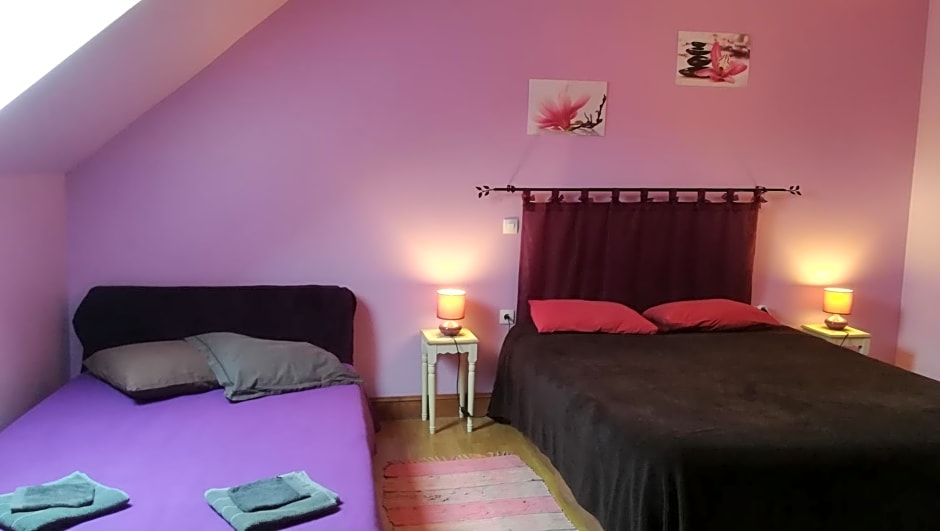 La Ferme de l'isle et sa Roulotte