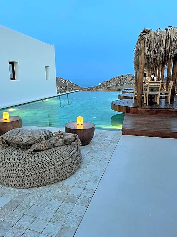 Charisma Hotel and Wellness Club