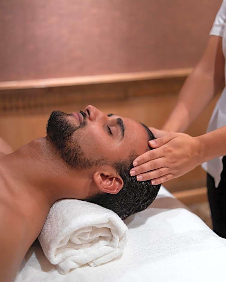 Art Palace Suites & Spa