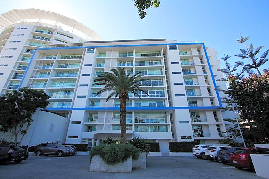 Kirra Surf Apartments