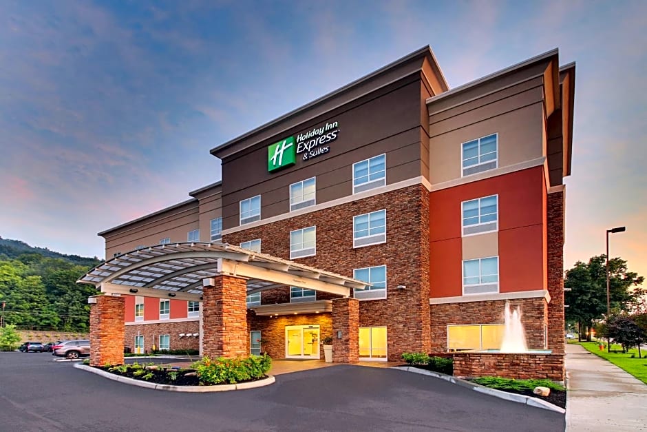 Holiday Inn Express & Suites Ithaca