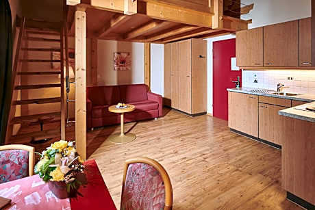 Studio with Gallery - Annex Building