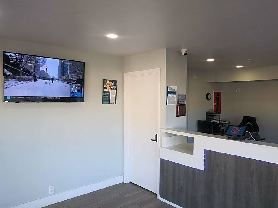 Motel 6-West Sacramento, CA