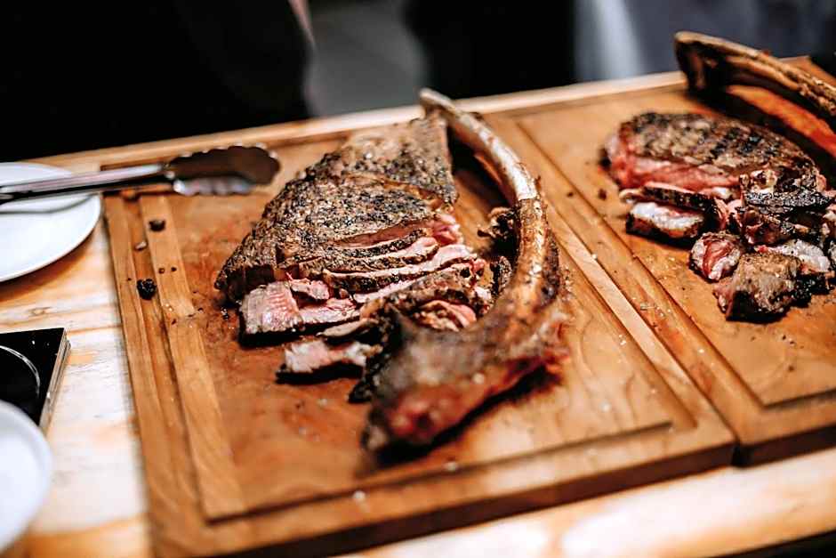 Centre De Congres Et Hotel La Sagueneenne