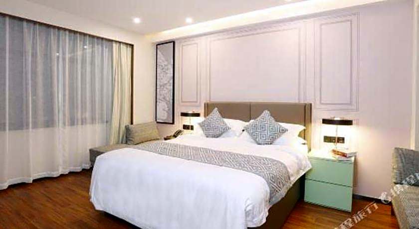 GEM Hotel Ningbo Jiangbei District Hongtang Haide Square