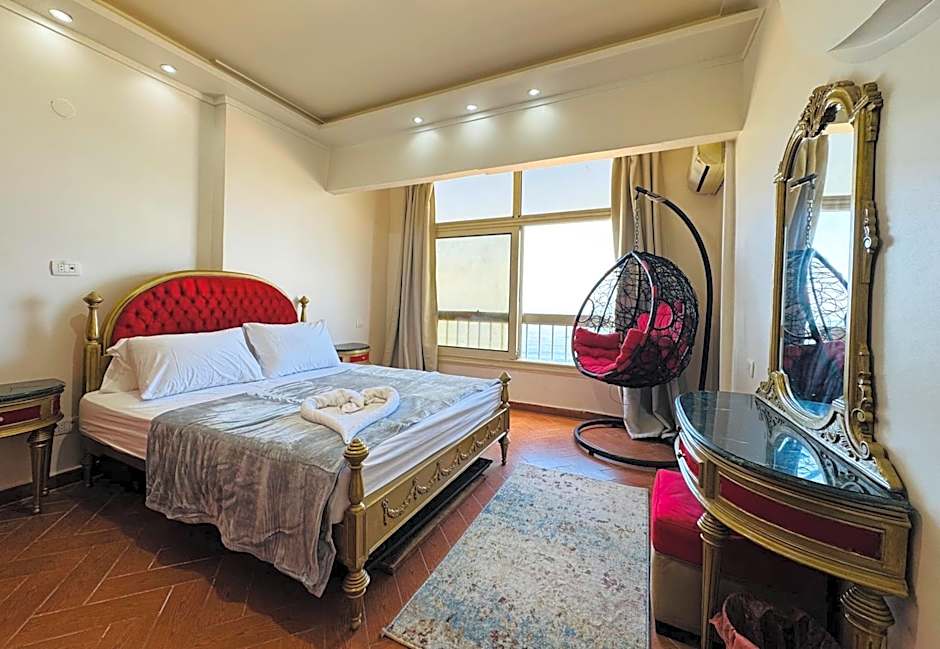 ALEX HOMES - Stanley Cozy Apartments with Direct Sea View