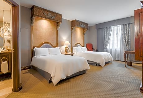 Grand Class Suite Two double beds