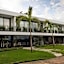 Villa Internacional Hotel & Club