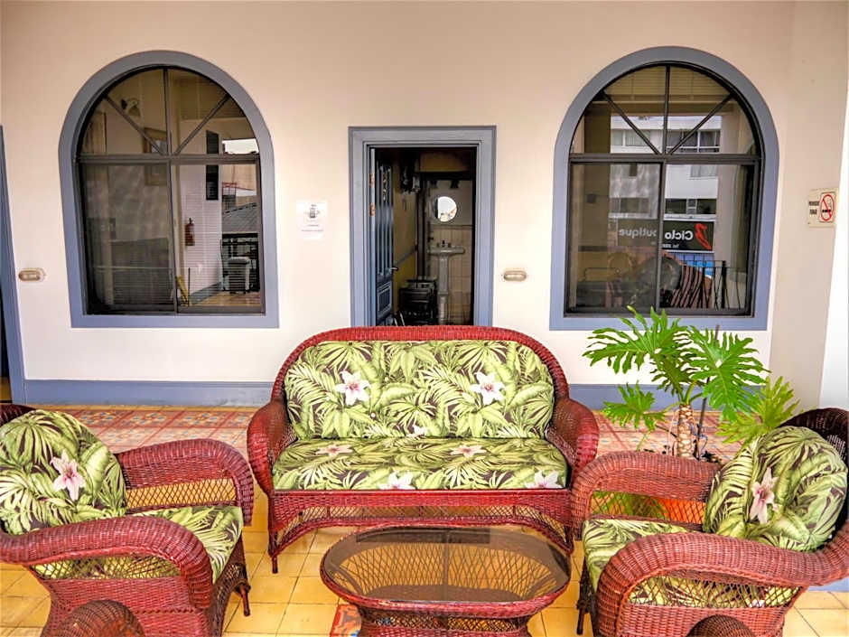 Hotel Santo Tomas / Historical Property