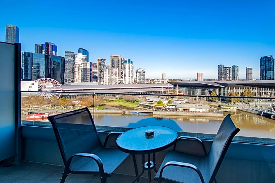 Waterfront Melbourne Apartments