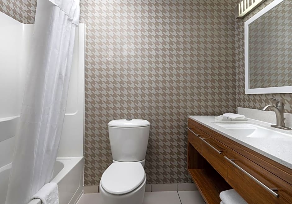 Home2 Suites by Hilton Charleston Airport Convention Center, SC