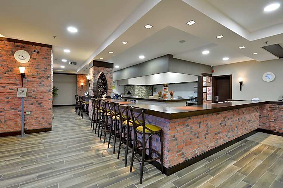 Karinna Hotel Convention Center & Spa Luxury - Full Board Plus