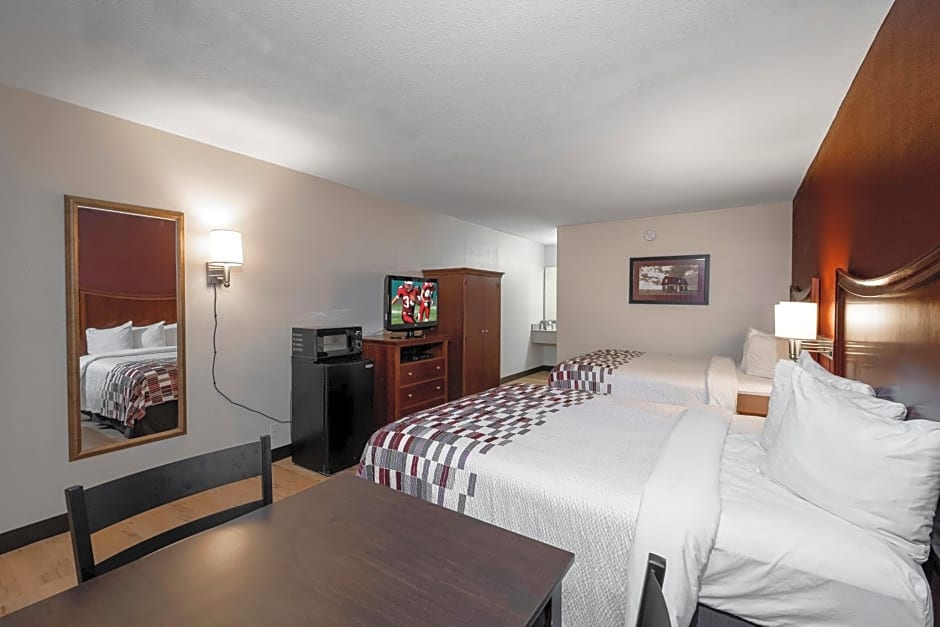 Red Roof Inn & Suites Dothan