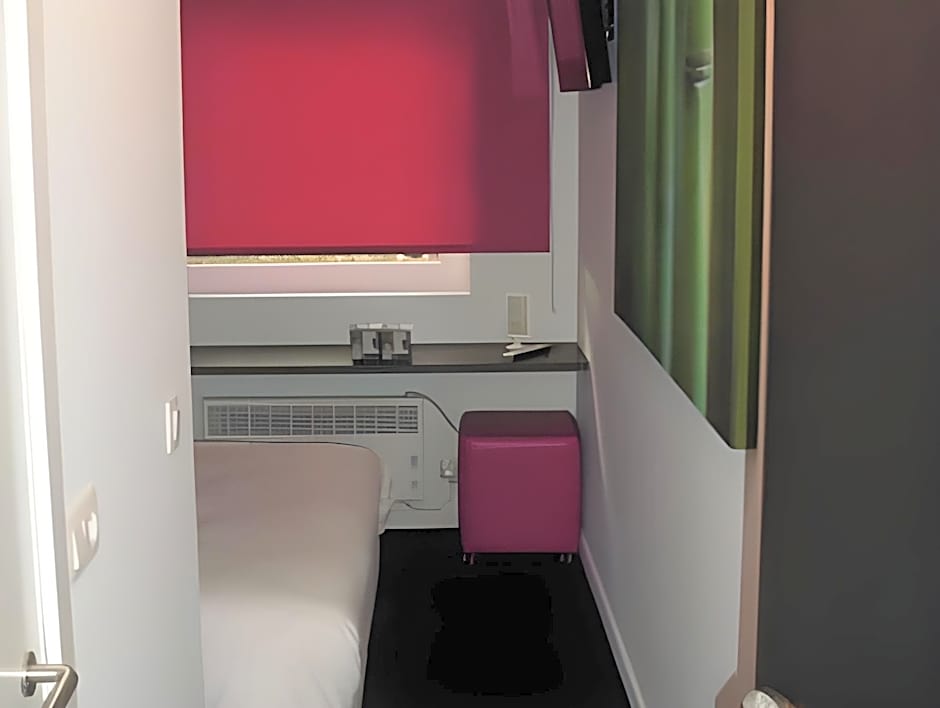 Travel Hotel Kruisem