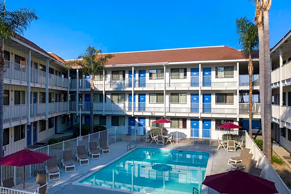 Motel 6-Carpinteria, CA - Santa Barbara - North