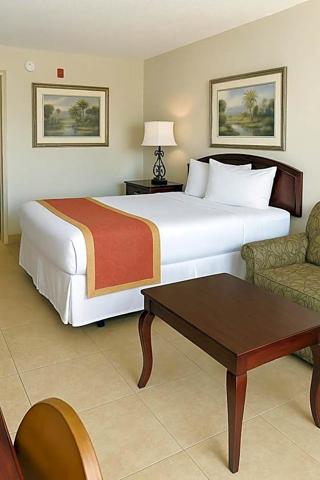 Serena Inn