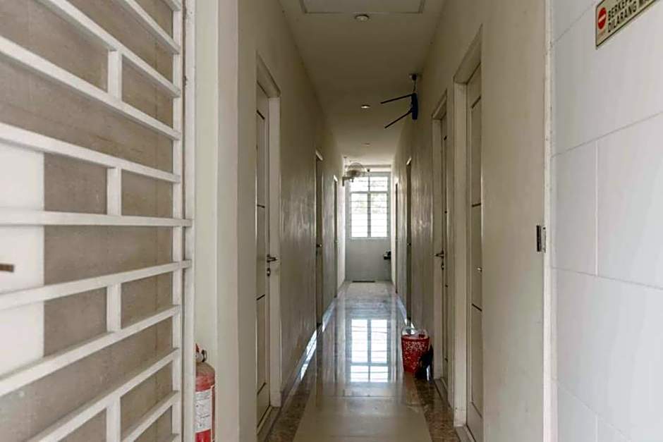 KoolKost near Nagoya Hill Batam (Minimum Stay 30 Nights)