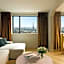 Hyatt Regency Paris Etoile