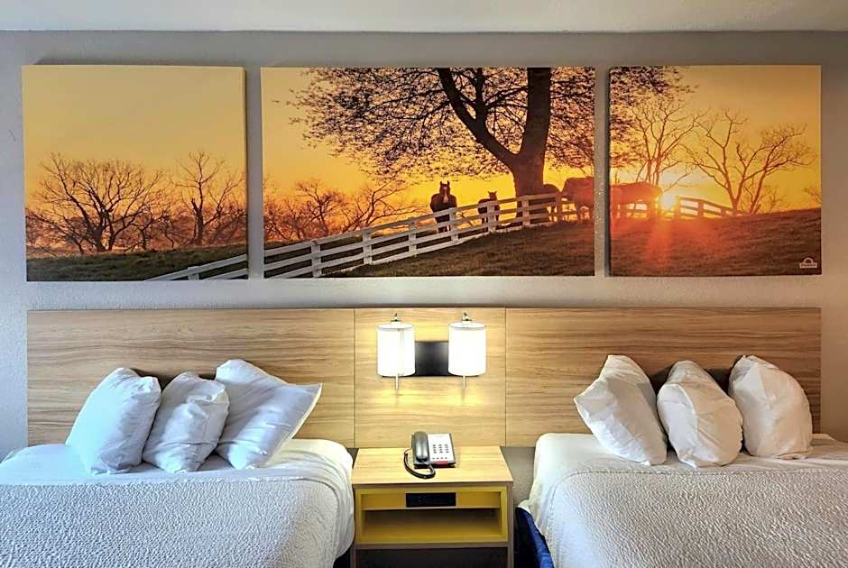 Days Inn by Wyndham Houston