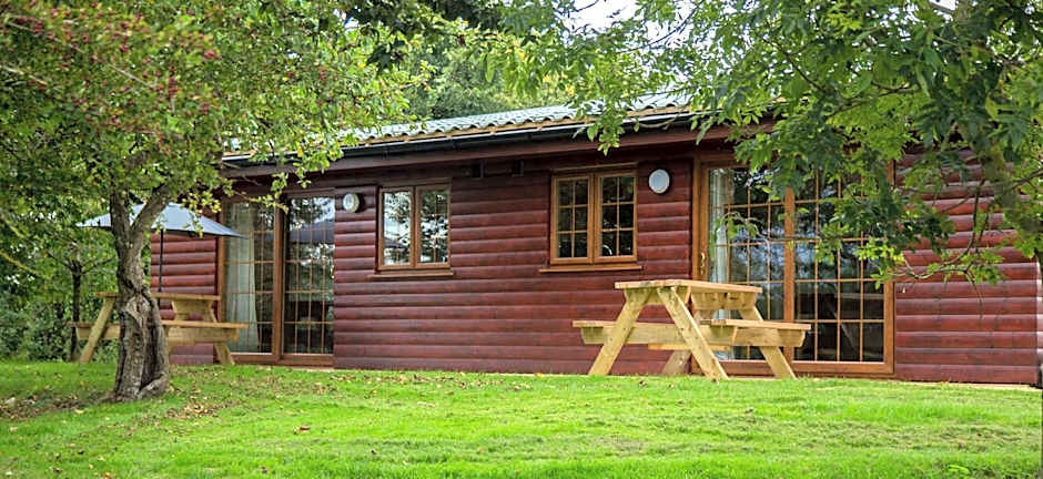 Wall Eden Farm - Luxury Log Cabins and Glamping