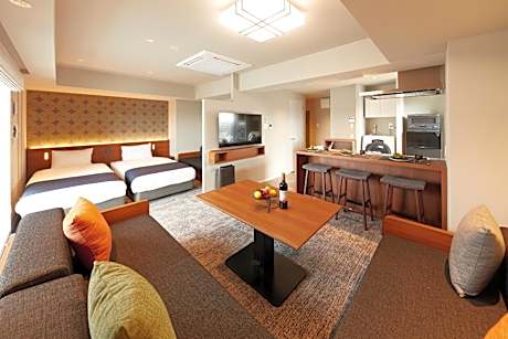 Suite with Washing Machine and 10㎡ Balcony