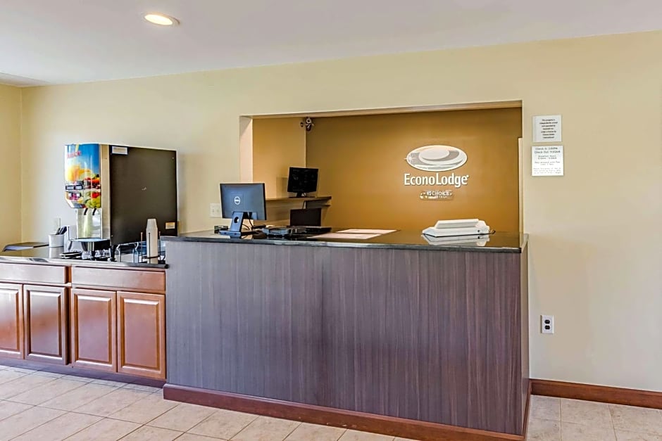 Econo Lodge Lexington Downtown near I-81