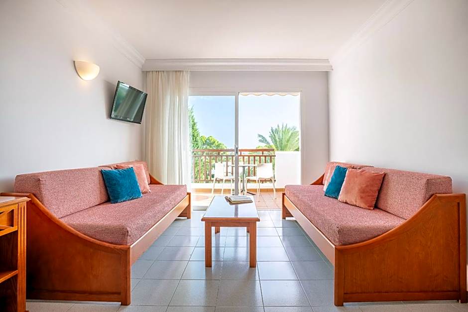 Inturotel Esmeralda Garden