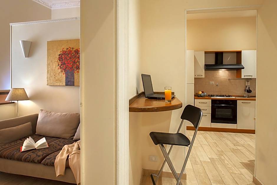 Aenea Superior Inn