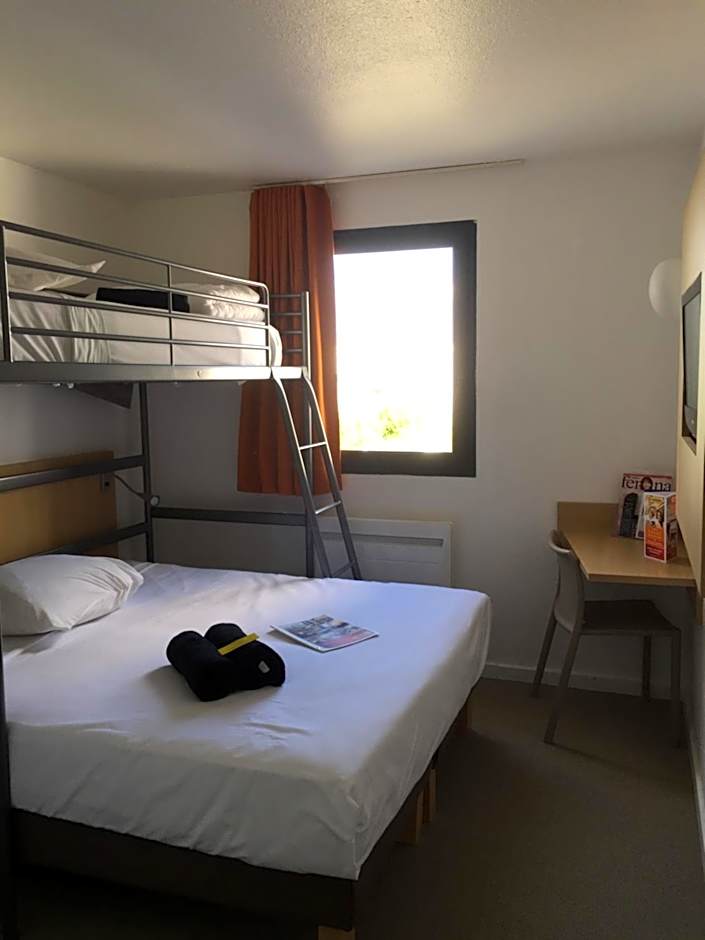 Kyriad Direct La Rochelle Aytré
