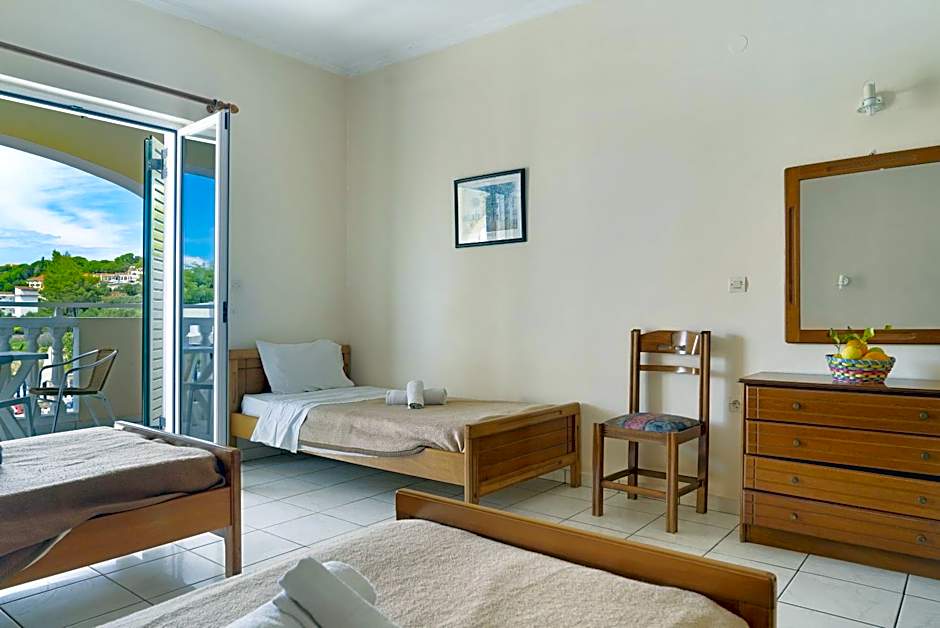 Sandy Maria studio 201