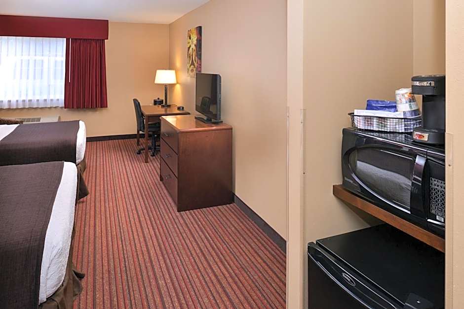 Best Western Woodland Inn