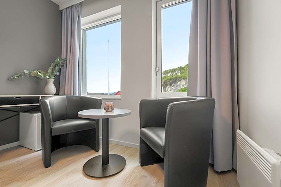Kinn Hotell Florø