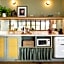 Palihouse Hyde Park Village