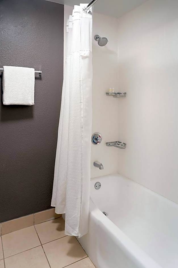 Courtyard by Marriott West Palm Beach