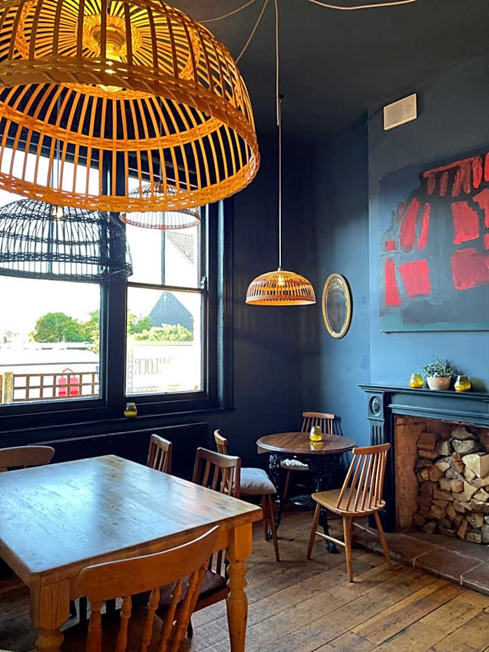 Rooms At The Rosebery