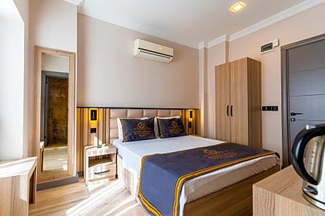 Deluxe Double Room with Sea View