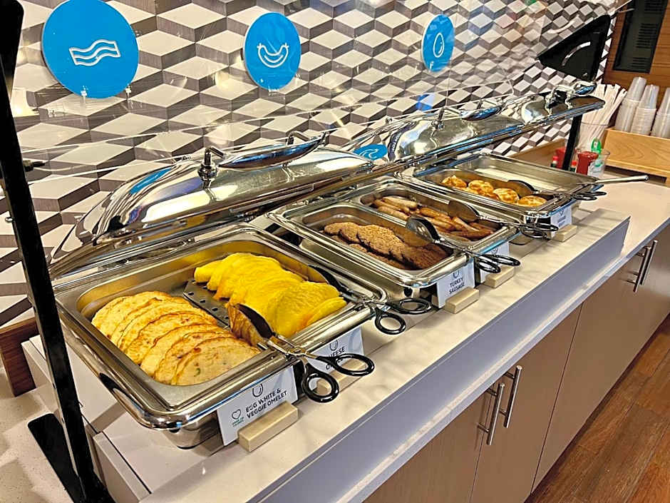 Holiday Inn Express Hotel & Suites Tampa-Oldsmar By IHG