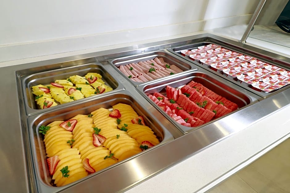 Holiday Inn Express And Suites Ensenada Centro By IHG