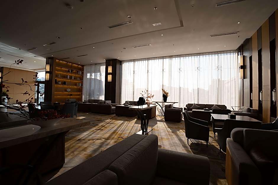 Best Western Plus Danat Almansak Hotel